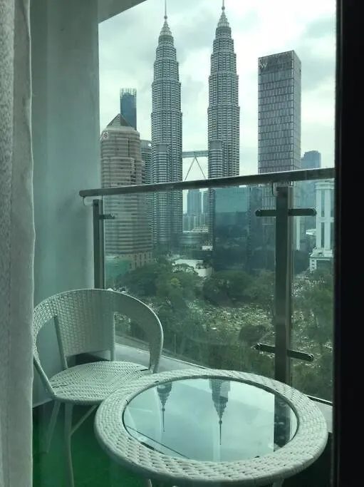 Klcc View-3 Bed Lovely Apartments In 吉隆坡